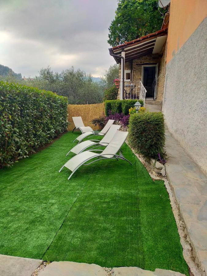 Casa Vacanze Sole Borghetto d'Arroscia Bagian luar foto