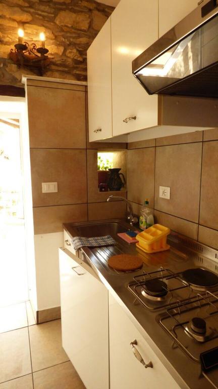 Casa Vacanze Sole Borghetto d'Arroscia Bagian luar foto