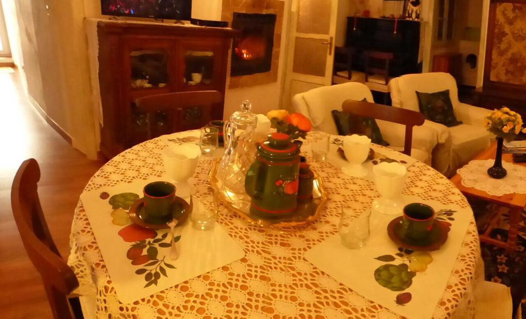 Casa Vacanze Sole Borghetto d'Arroscia Bagian luar foto