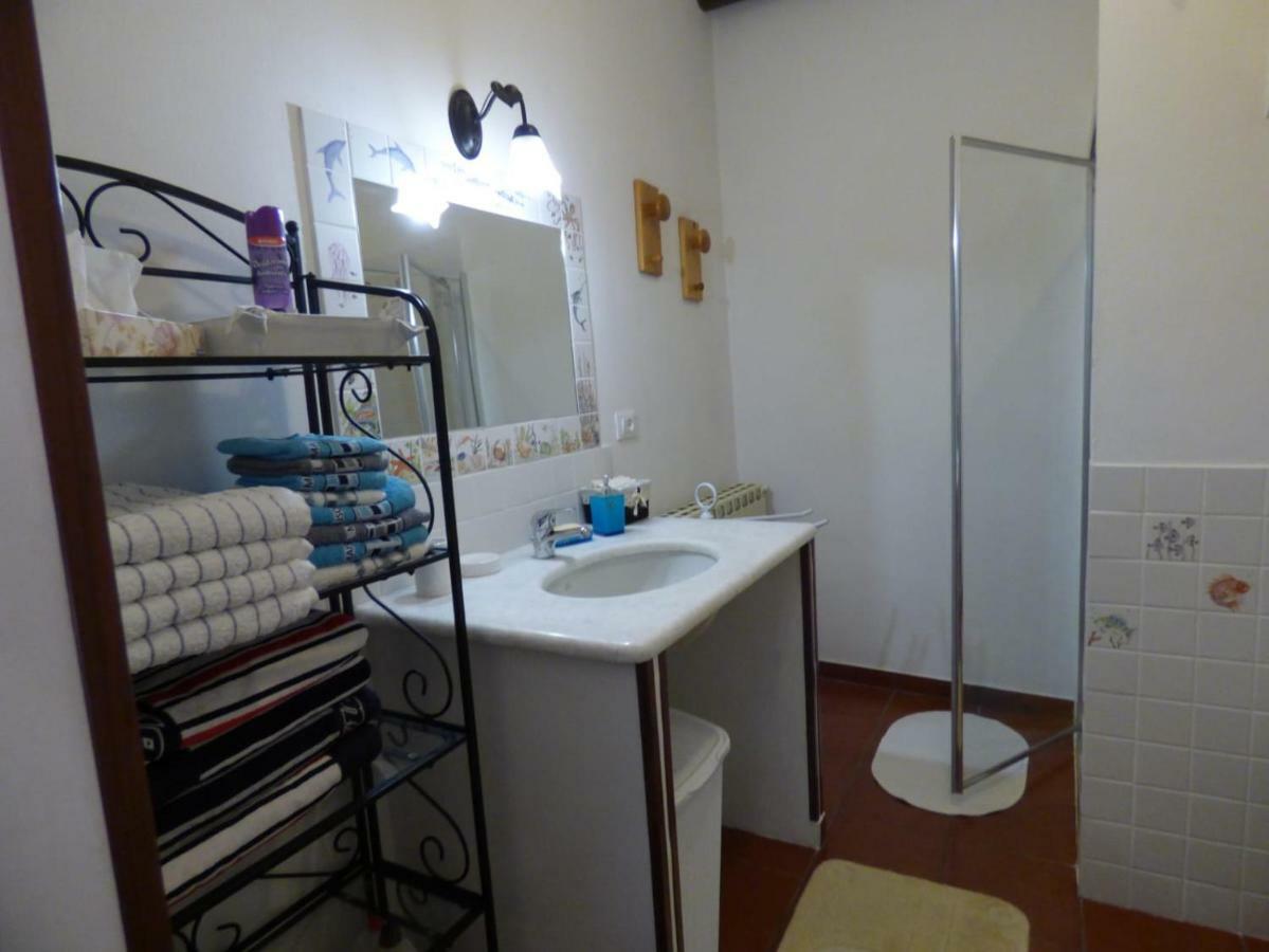 Casa Vacanze Sole Borghetto d'Arroscia Bagian luar foto